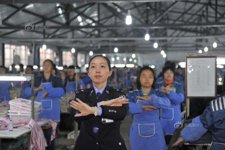 监禁少女_监禁少女_监禁少女
