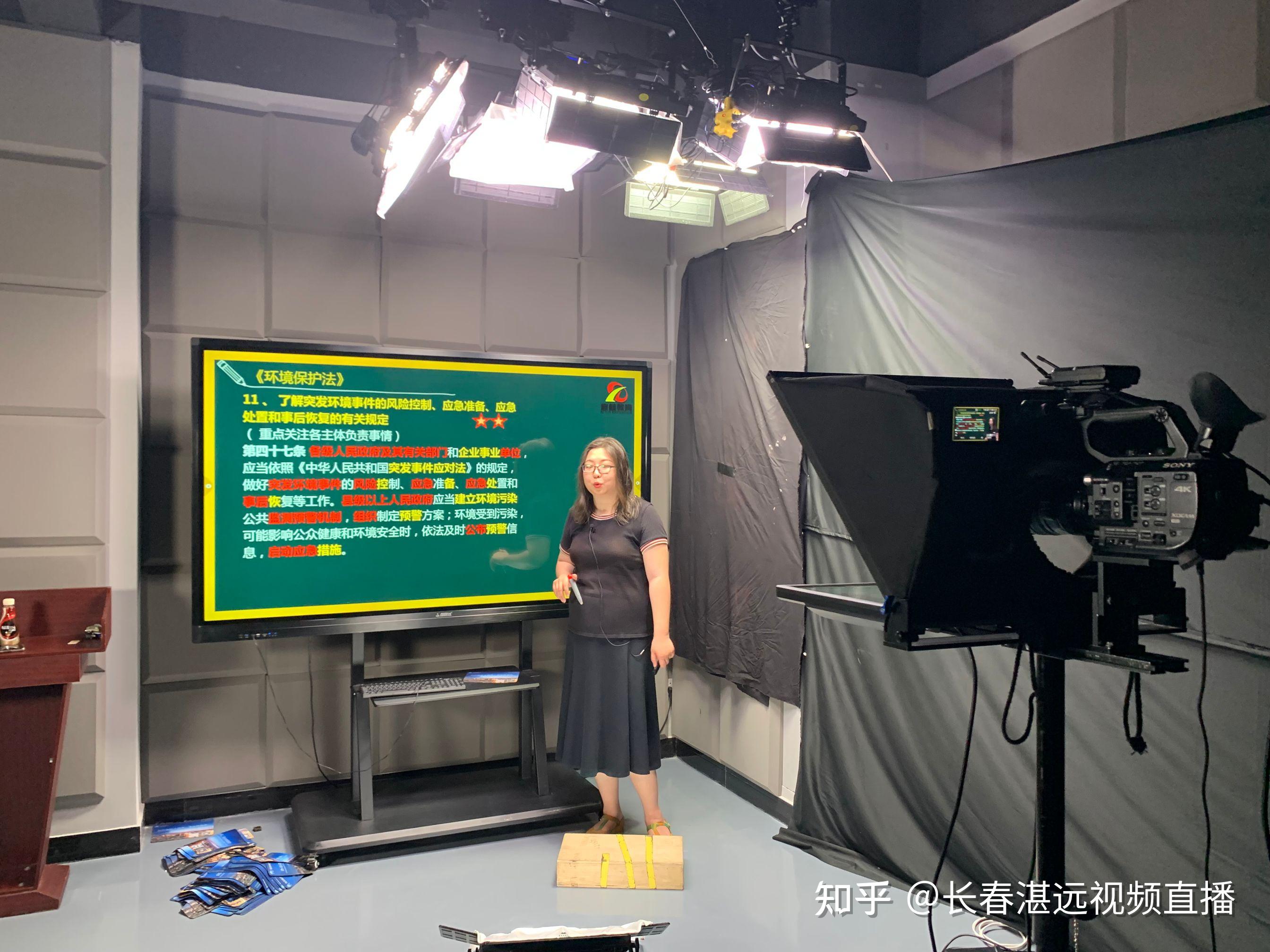 视频解说手机游戏用的软件_游戏视频用手机怎么解说_视频解说手机游戏用什么软件