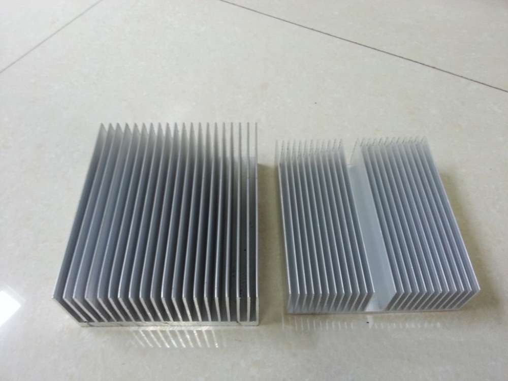 游戏散热器手机自制的_怎么自制散热神器手机_穷人自制散热器