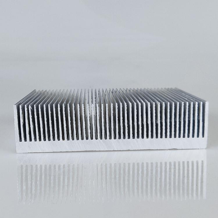 怎么自制散热神器手机_游戏散热器手机自制的_穷人自制散热器