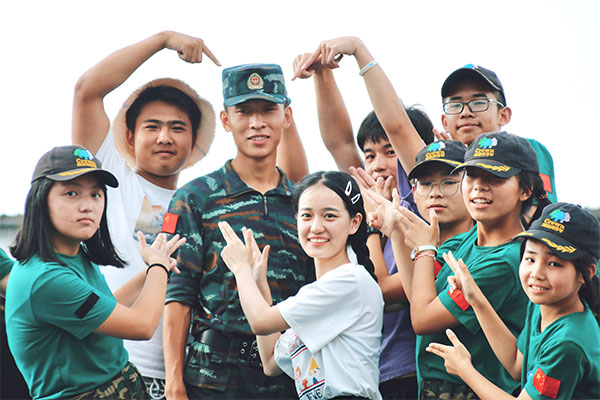 手游俱乐部怎么赚钱_游戏俱乐部手机手机_手机玩家俱乐部