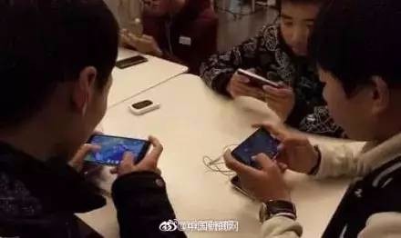 手机游戏元神怎么样_手机游戏元素法师的双人游戏_游戏手机232元