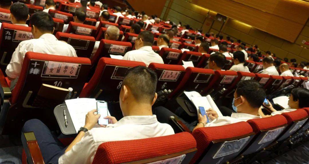 会员玩手机游戏要多少钱_玩游戏要会员吗手机_打游戏会员