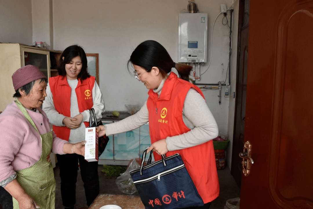 肖凝儿_肖凝儿_肖凝儿