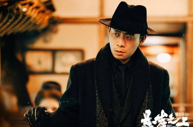 悬崖第1集在线观看_悬崖在线观看悬崖电视剧_《悬崖之上》免费观看完整版在线播放
