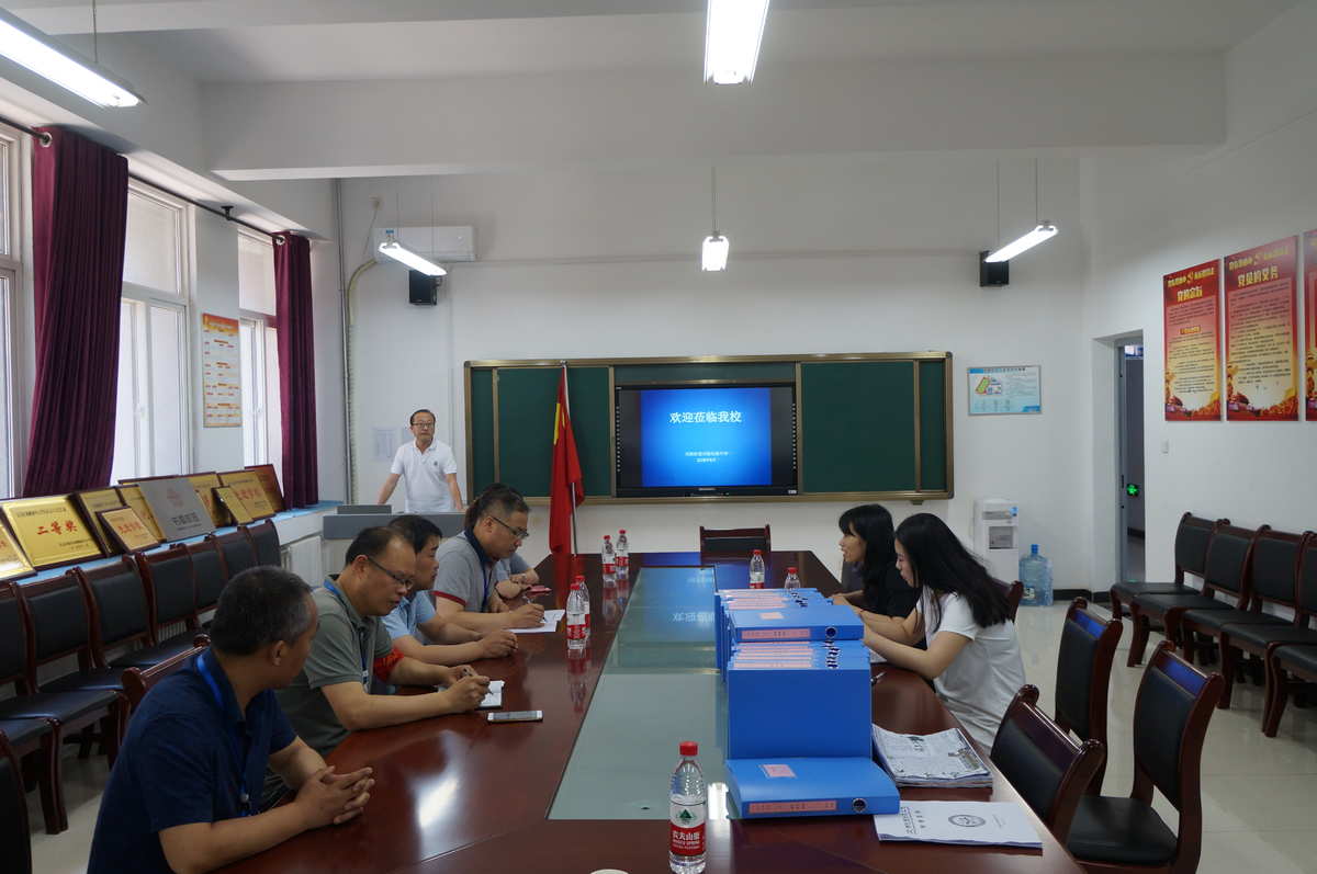 说鸡不说吧文明你我他下一句_说鸡不说巴文明你我他歌词_下绿皮鸡蛋的鸡