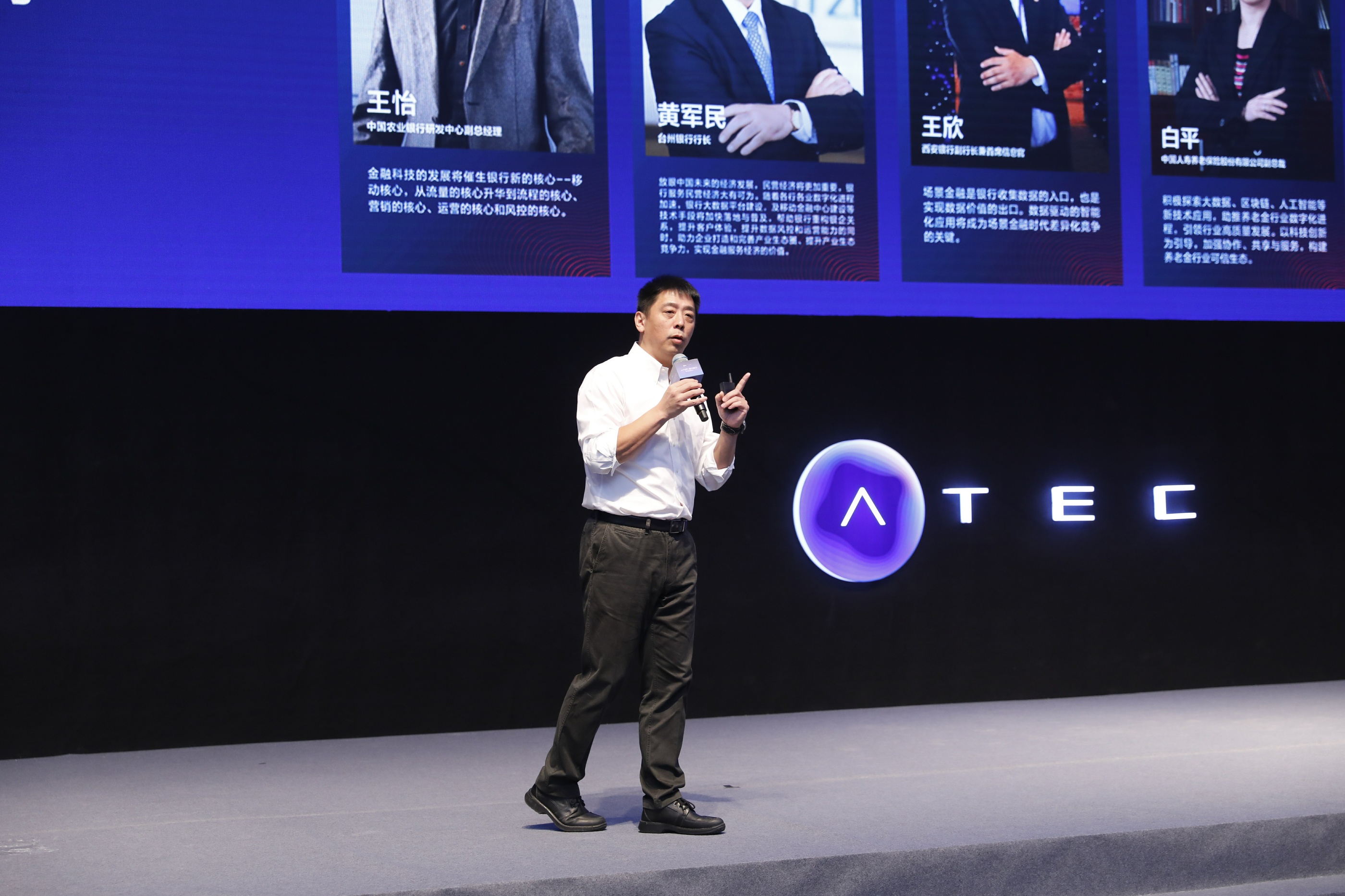 需要动脑子的游戏手机_打游戏还要动脑子_玩游戏要动脑吗