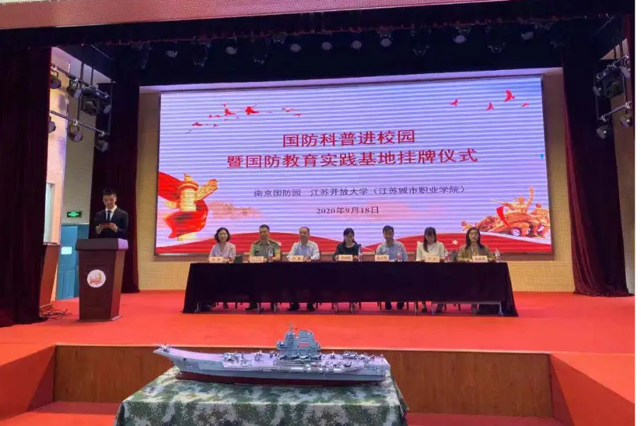 手机战争模拟游戏_模拟战争的手机游戏_模拟战争手机游戏破解版