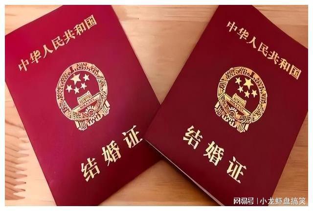 同居单机游戏_同居生活游戏在哪里买衣服_同居生活手机游戏