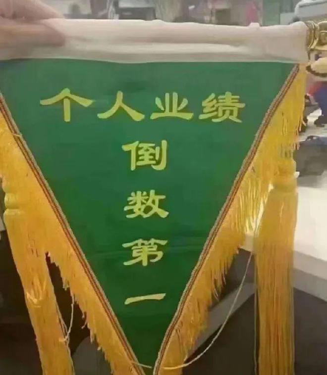 一个手机如何双开游戏_手机游戏分屏双开_手机游戏双开怎么弄
