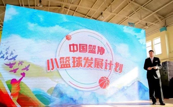 手机游戏NBA2K_天天nba手机游戏_手机游戏NBA2008