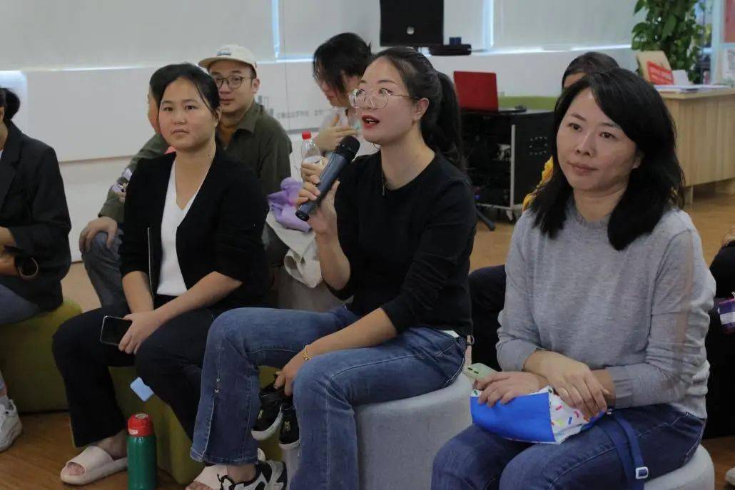 摇手指手机游戏怎么玩_手指摇手机游戏_摇手指手机游戏叫什么