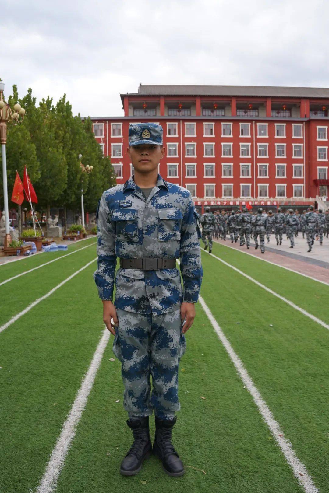 有什么关于教官的小说_游戏教官小说网手机版下载_顺网游戏平台手机版