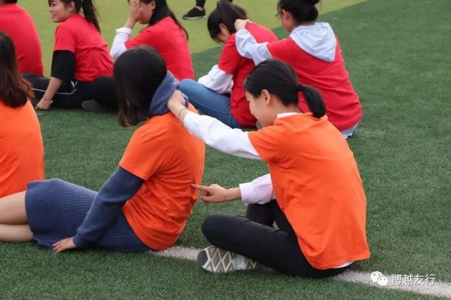 适合组队玩的手机游戏_组队手机游戏4人组队_手机组队游戏
