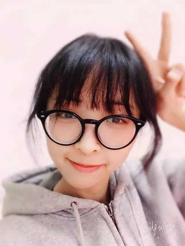 老师会喜欢自己的女学生吗_老师为什么会在这里_老师会取消编制吗