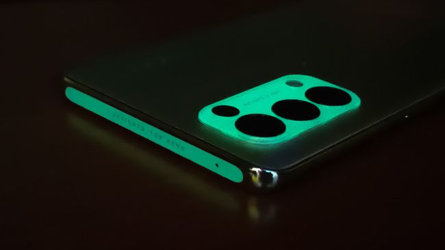 小型设备游戏手机-小巧玲珑的游戏手机:轻便可爱,性能强劲,续航无忧(图5) 小的手机游戏_小型设备手机游戏有哪些_小型设备游戏手机