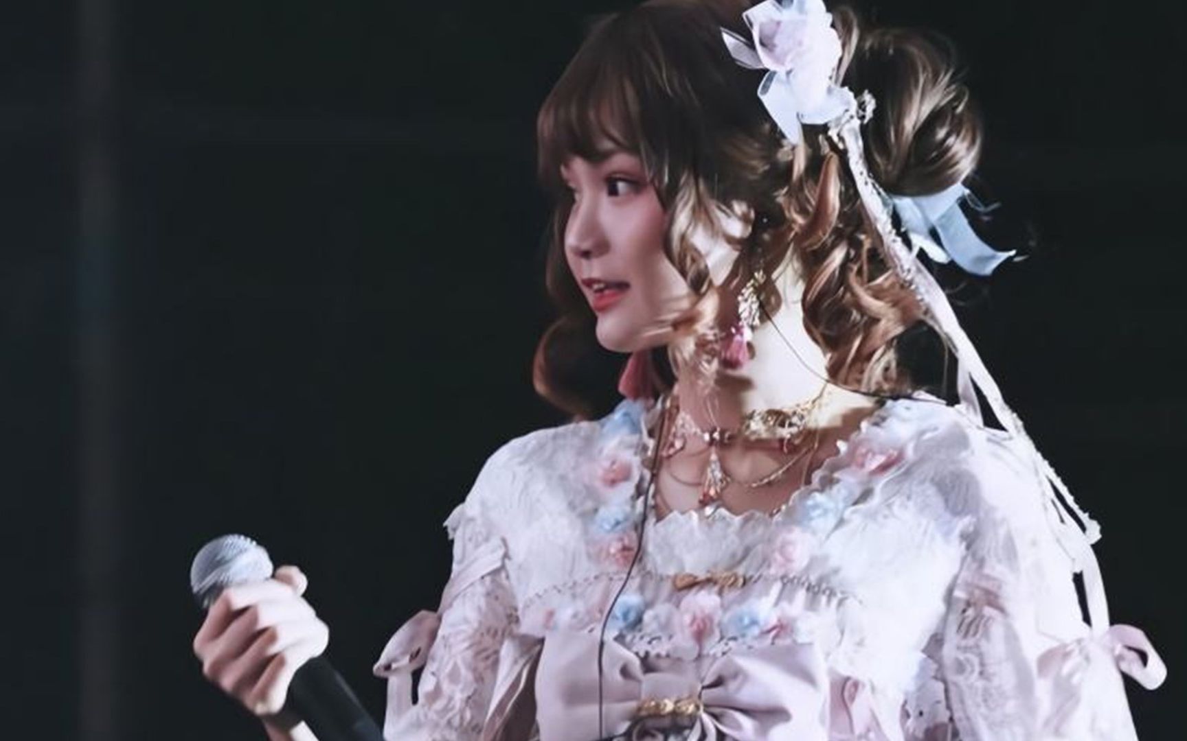 我的一个道姑朋友旧版双笙_道姑朋友原曲_道姑朋友的歌词