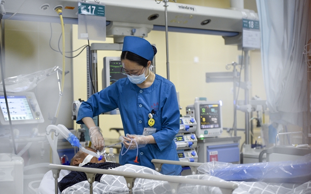 医疗密码_qq密码手机怎么修改密码_医德游戏妈妈手机密码