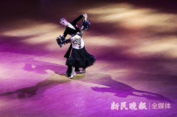 自由城市计划手机游戏攻略_自由攻略者小说_书名自由攻略者