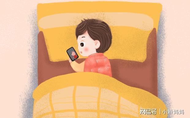 小孩子玩手机游戏后果图片_玩手机孩子图片大全_孩子玩手机游戏的照片