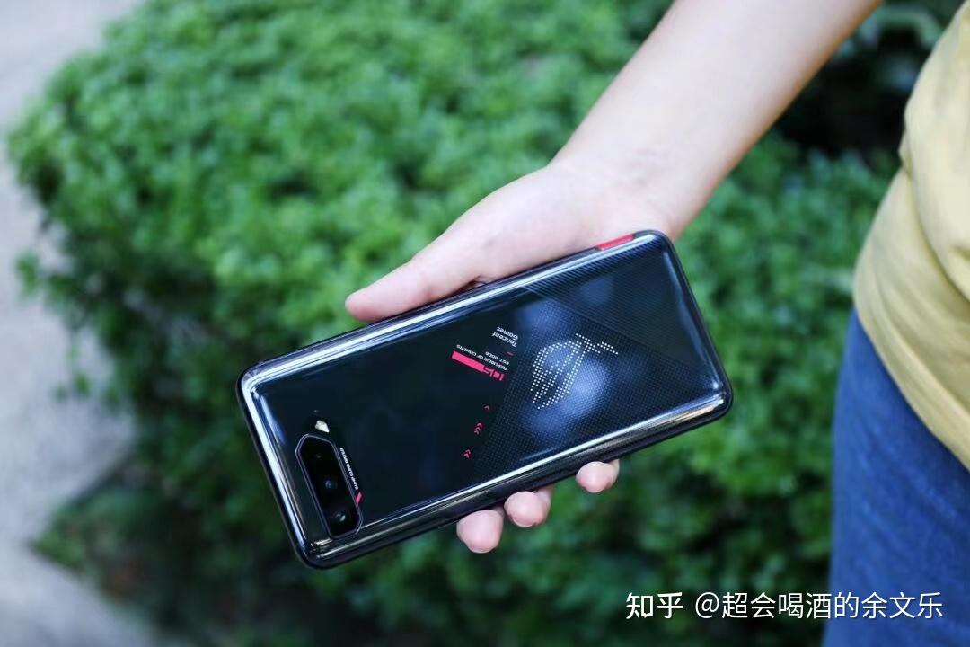 学生玩游戏值得买的手机_学生买得起的游戏手机_游戏手机推荐学生党