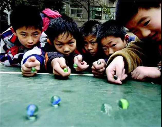 童年抽奖玩具_小时候的抽奖游戏_童年抽奖手机游戏