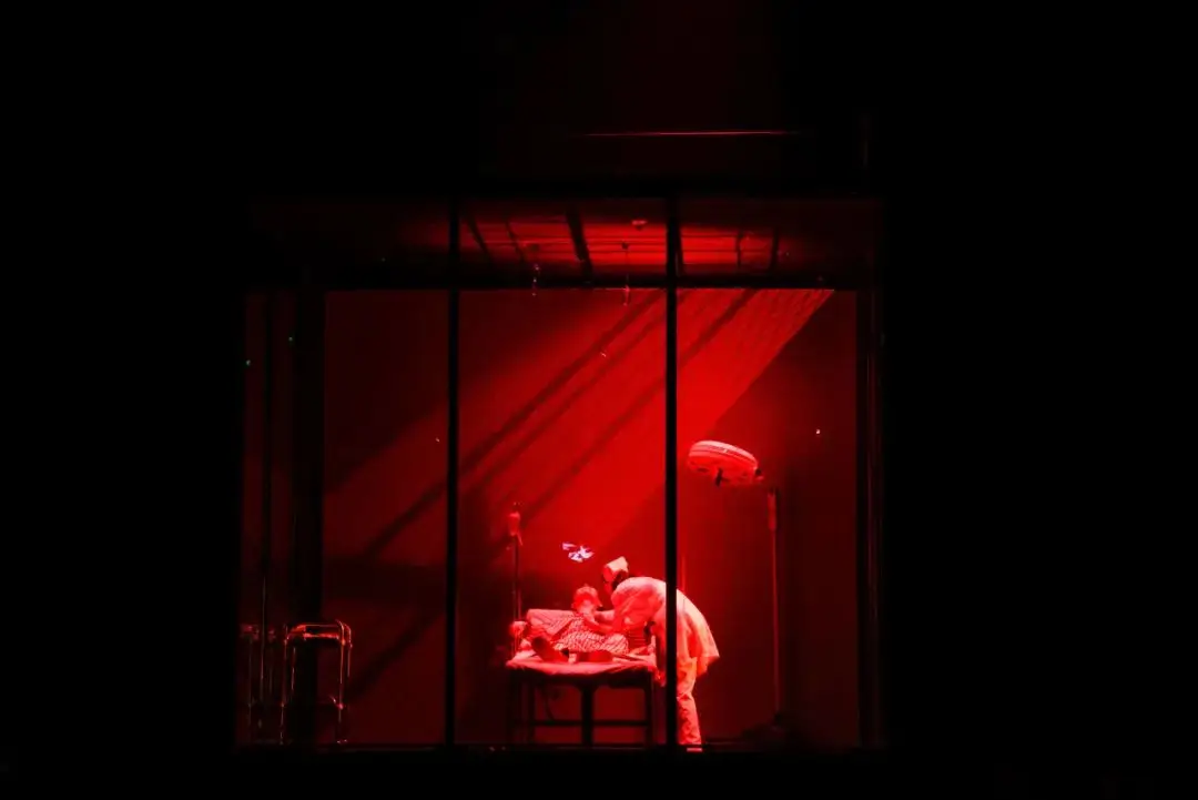锁夏儿_夏之锁_锁夏白居易拼音
