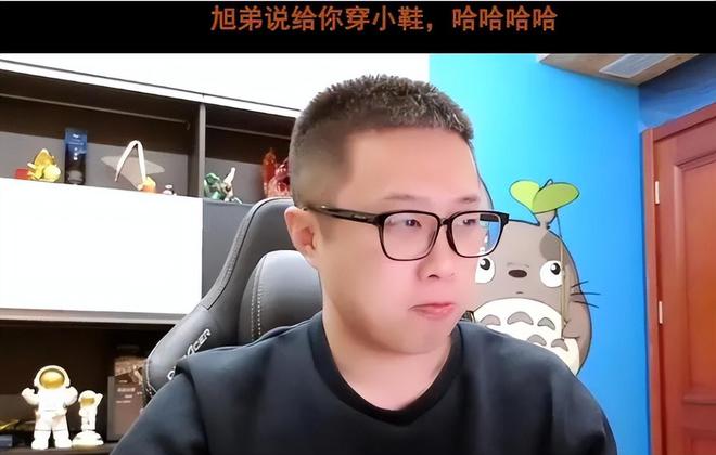 主播为什么用手机打游戏_主播打手机游戏用什么平板_主播打游戏的手机