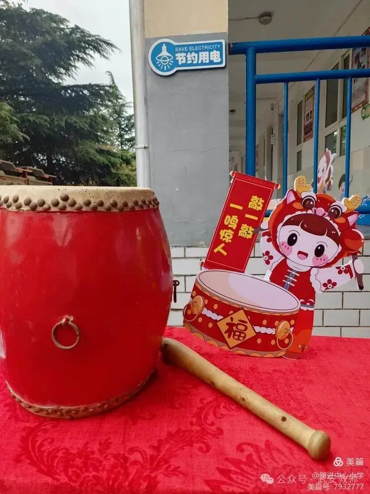 旋转木头3d版下载_旋转的木头玩具叫什么_旋转木头手机游戏