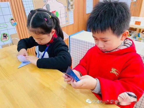 自主游戏纸,纸的无限创意之旅(图2) 自主游戏纸,纸的无限创意之旅(图2)