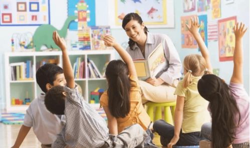 英语选人游戏,Engaging English Selection Games: A Fun and Interactive Overview(图1) 英语选人游戏,Engaging English Selection Games: A Fun and Interactive Overview(图1)