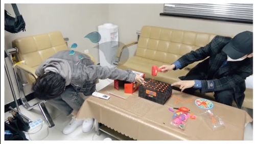 钉气球游戏,校园拍气球游戏的趣味瞬间”(图3) 钉气球游戏,校园拍气球游戏的趣味瞬间”(图3)
