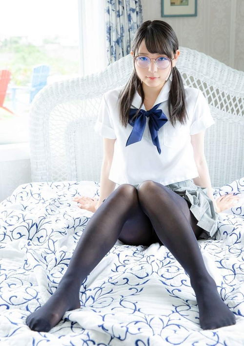黑丝美女游戏,盘点热门游戏中的性感女神风采(图1) 黑丝美女游戏,盘点热门游戏中的性感女神风采(图1)
