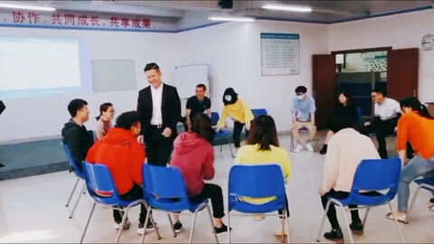 企鹅破冰游戏,团队协作的欢乐之旅(图3) 企鹅破冰游戏,团队协作的欢乐之旅(图3)