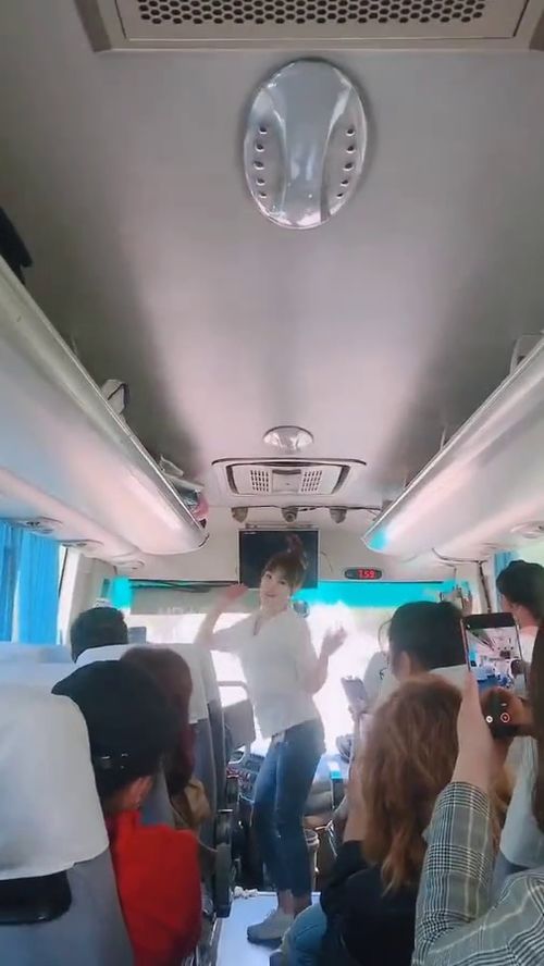 导游车上玩的游戏,欢乐相伴(图3) 导游车上玩的游戏,欢乐相伴(图3)
