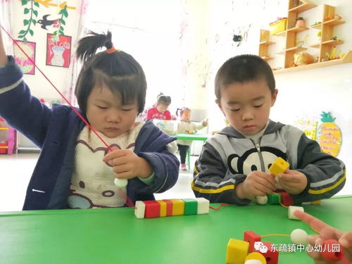 小班游戏活动大全,助力幼儿全面发展(图2) 小班游戏活动大全,助力幼儿全面发展(图2)