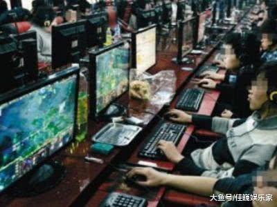网吧没游戏,传统娱乐模式的挑战与转型(图3) 网吧没游戏,传统娱乐模式的挑战与转型(图3)