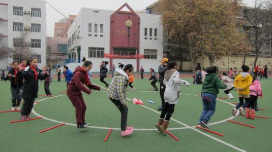 中学体育课游戏,激发中学体育课活力新篇章(图2) 中学体育课游戏,激发中学体育课活力新篇章(图2)