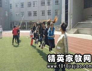 培养团队精神的游戏,趣味游戏助力团队凝聚力提升(图3) 培养团队精神的游戏,趣味游戏助力团队凝聚力提升(图3)