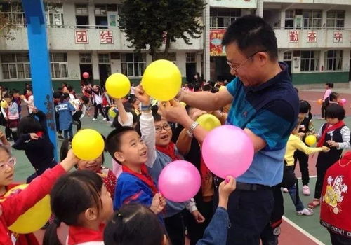 气球活动游戏,共度欢乐时光(图1) 气球活动游戏,共度欢乐时光(图1)