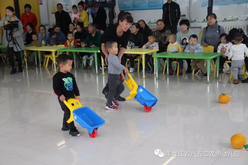 游戏夹小球,趣味游戏中的精细动作训练(图3) 游戏夹小球,趣味游戏中的精细动作训练(图3)