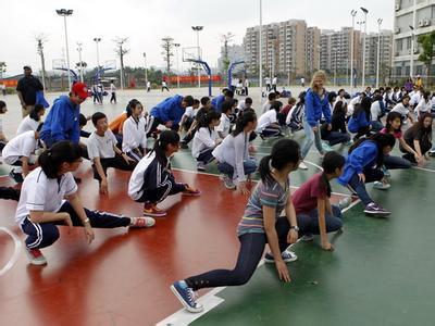 田径热身游戏,提升运动表现与安全性的关键步骤(图1) 田径热身游戏,提升运动表现与安全性的关键步骤(图1)