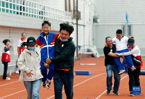中学生亲子游戏,培养多元能力”(图2) 中学生亲子游戏,培养多元能力”(图2)