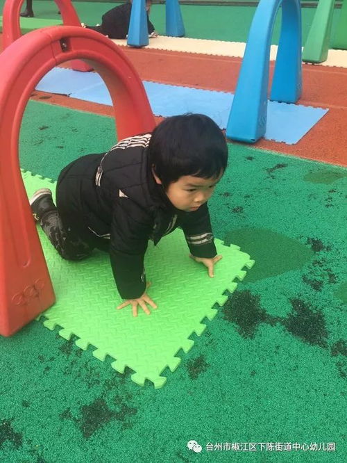 幼儿园板凳游戏,培养团队协作与运动协调的乐趣之旅(图3) 幼儿园板凳游戏,培养团队协作与运动协调的乐趣之旅(图3)