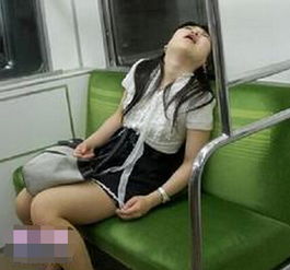 美女大便小游戏,美女大便小游戏的趣味揭秘(图3) 美女大便小游戏,美女大便小游戏的趣味揭秘(图3)