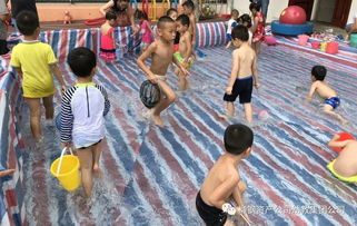 幼儿抓鱼游戏,培养协作精神(图3) 幼儿抓鱼游戏,培养协作精神(图3)