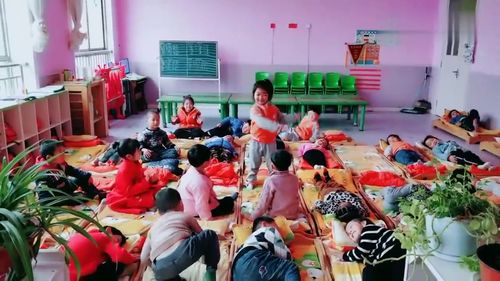 幼儿园睡前游戏,快乐梦乡启航记(图1) 幼儿园睡前游戏,快乐梦乡启航记(图1)