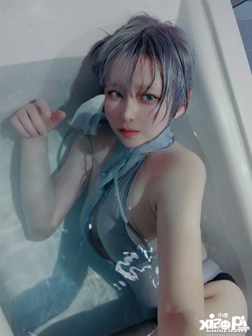 美女的胸怀小游戏,美女的胸怀小游戏深度解析(图2) 美女的胸怀小游戏,美女的胸怀小游戏深度解析(图2)
