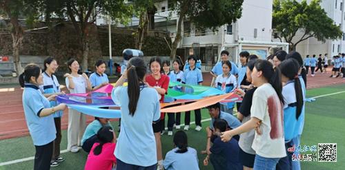 减压团体游戏,探索心理团体游戏的力量”(图1) 减压团体游戏,探索心理团体游戏的力量”(图1)