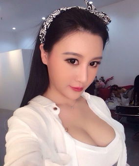 樊玲代言游戏,从“中国乳神”到游戏界宠儿(图3) 樊玲代言游戏,从“中国乳神”到游戏界宠儿(图3)